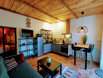 15 casa-grande-vale-studio-rode-kamer-2